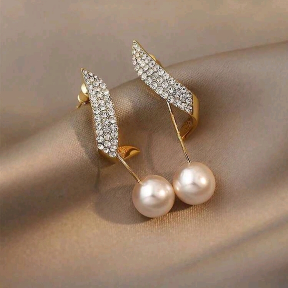 #124.Elegant Pearl & Rhinestone Inlaid Long Earrings, European And American Fash - Picture 4 of 6